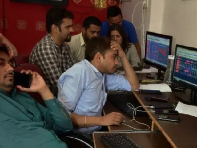 RBI की नई 75% LTV सीमा से Muthoot Finance व Manappuram के शेयर नीचे गिरे, स्वर्ण कीमत $4,000/औंस से नीचे